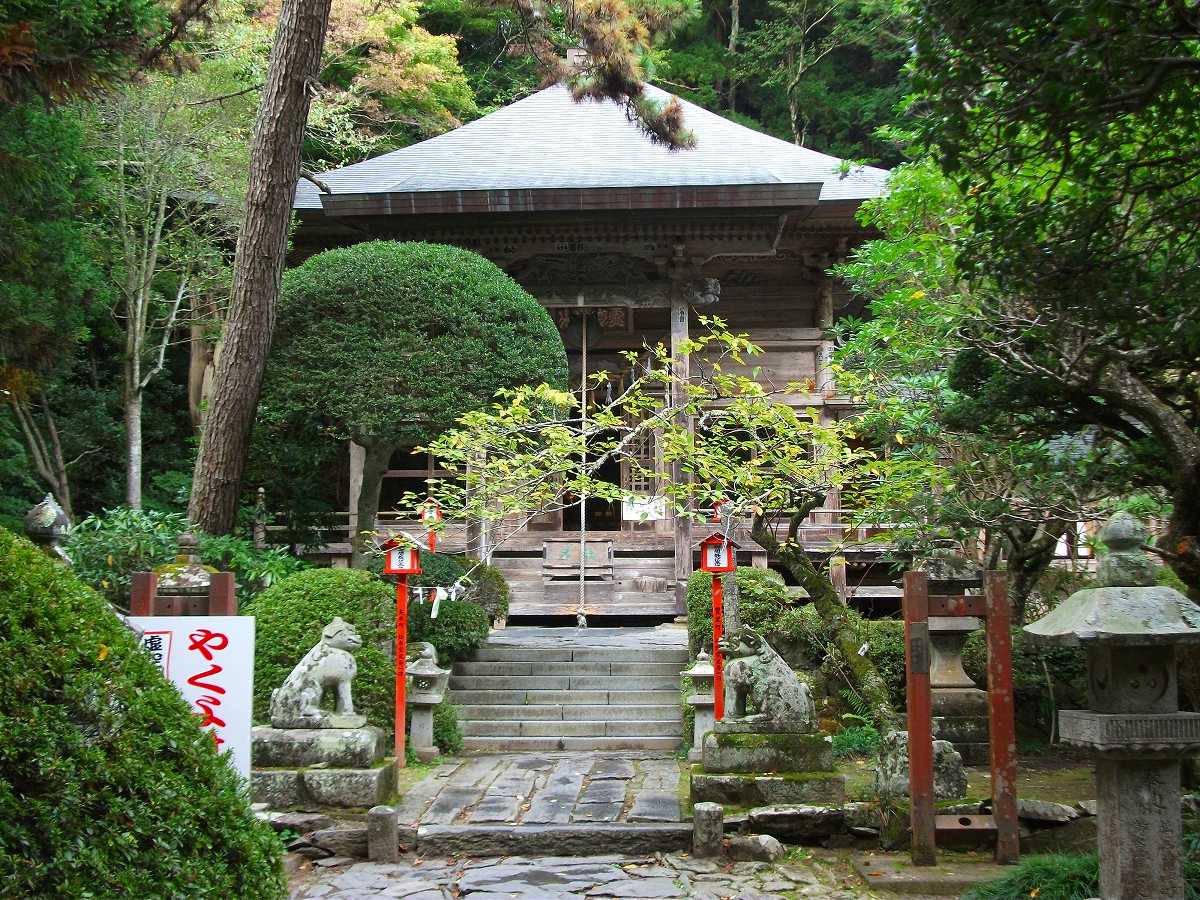 お寺カフェもある日本三所のパワースポット 柳津福智満虚空蔵尊